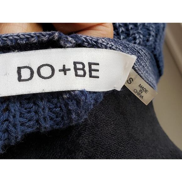 DO+BE Sweater Women's Small Blue Chunky Knit Cutout Back Raglan Cold Shoulder - Picture 4 of 10